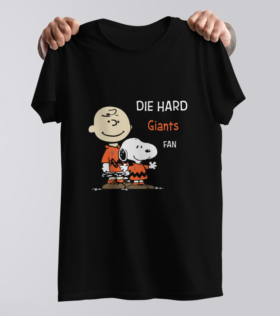 Die Hard Giants Fan Snoopy With Charlie Brown T-Shirt