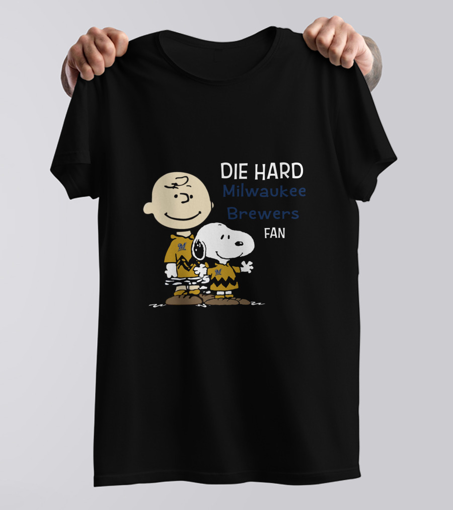 Die Hard Milwaukee Brewers Fan Snoopy And Charlie Brown T-Shirt