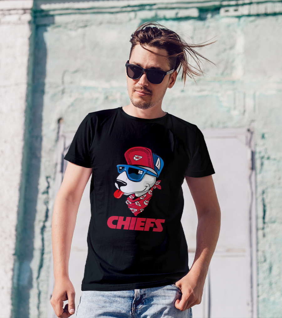 Chiefs Bull Terrier With Red Cap And Sunglasses T-Shirt
