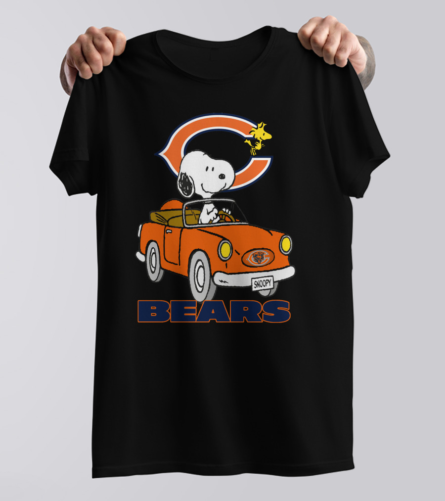 Chicago Bears Snoopy Driving With Woodstock T-Shirt
