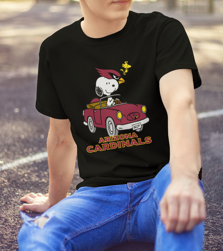 Arizona Cardinals Snoopy Woodstock Driving Adventure T-Shirt