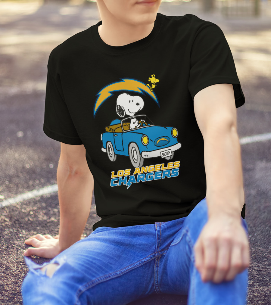 Los Angeles Chargers Snoopy Driving With Woodstock T-Shirt