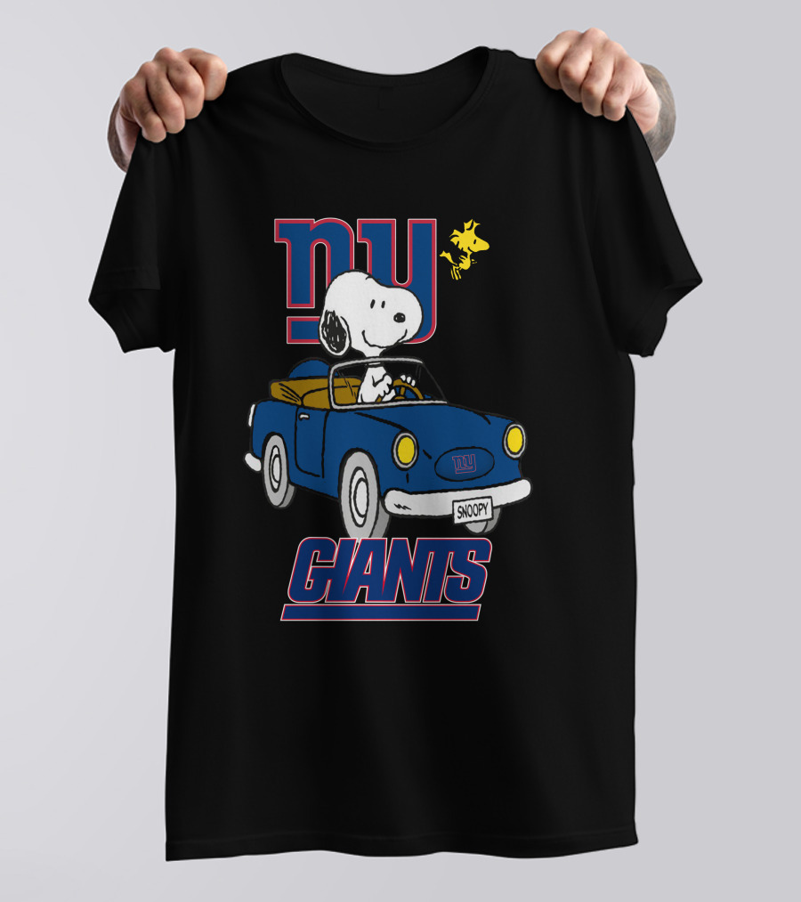 NY Giants Snoopy And Woodstock In Blue Car Ride T-Shirt