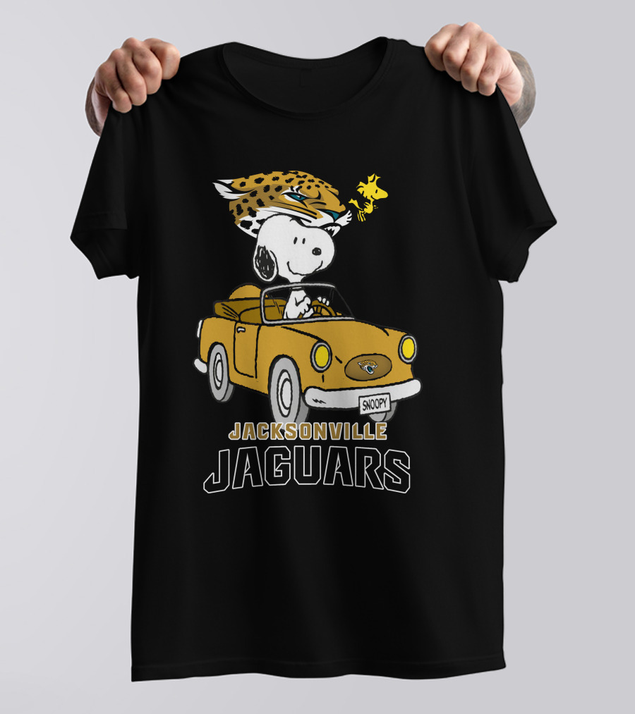 Jacksonville Jaguars Snoopy Driving Car With Woodstock T-Shirt