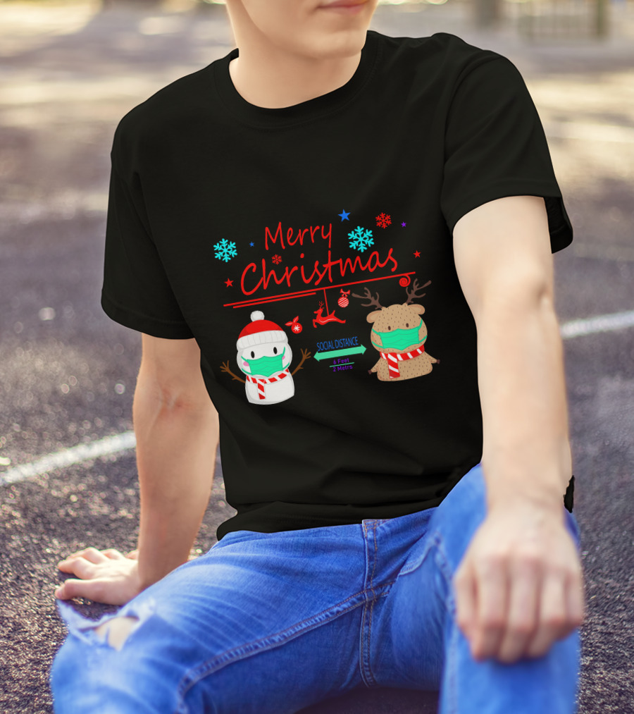 Merry Christmas Social Distance Snowman And Reindeer With Masks T-Shirt