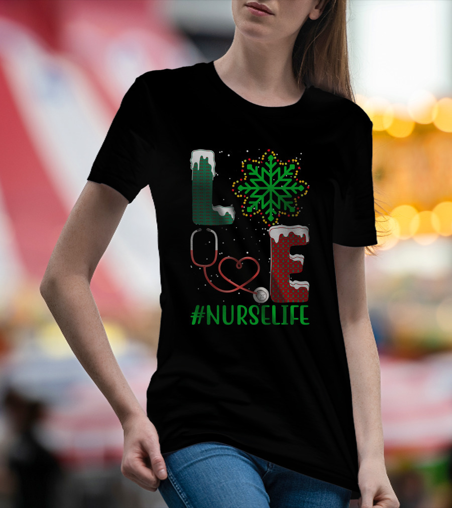 Love Christmas Snowflake Stethoscope #NURSELIFE T-Shirt
