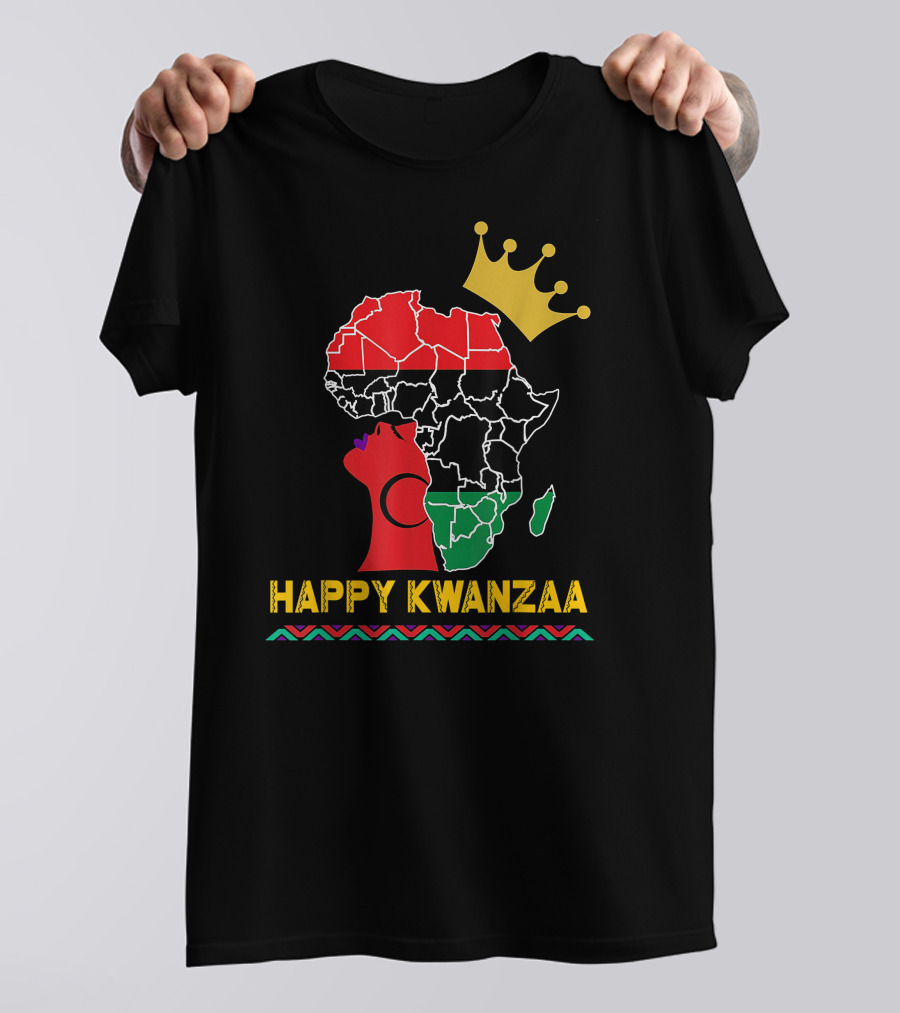 Happy Kwanzaa African Map Black Woman Queen With Crown T-Shirt
