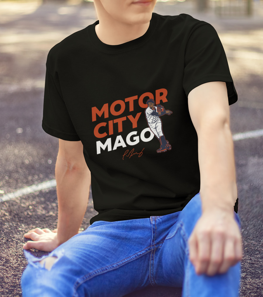 Motor City Mago Detroit Tigers Baseball Pitcher T-Shirt