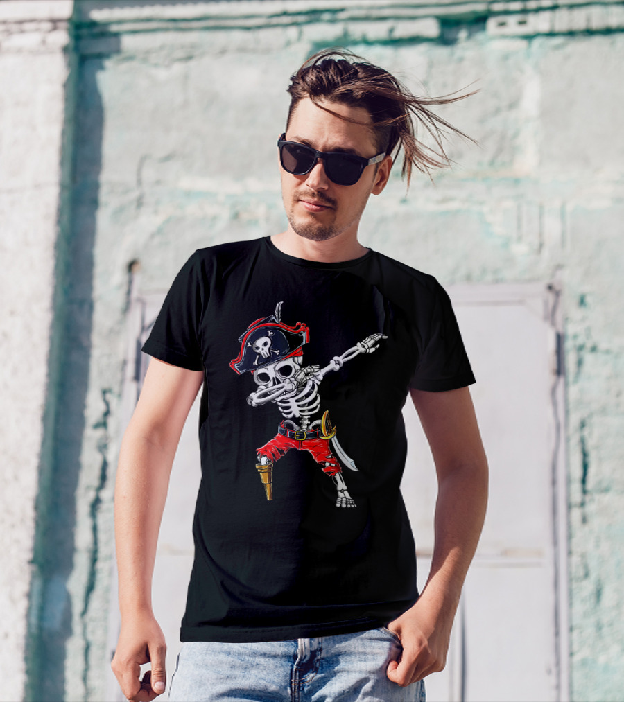 Dabbing Skeleton Pirate With Skull Hat And Sword T-Shirt