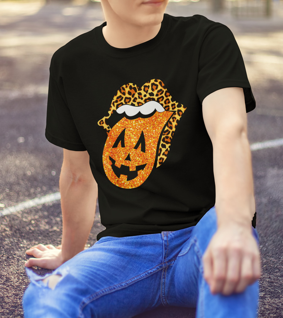 Leopard Lips Pumpkin Tongue Halloween Jack-O'-Lantern Face T-Shirt
