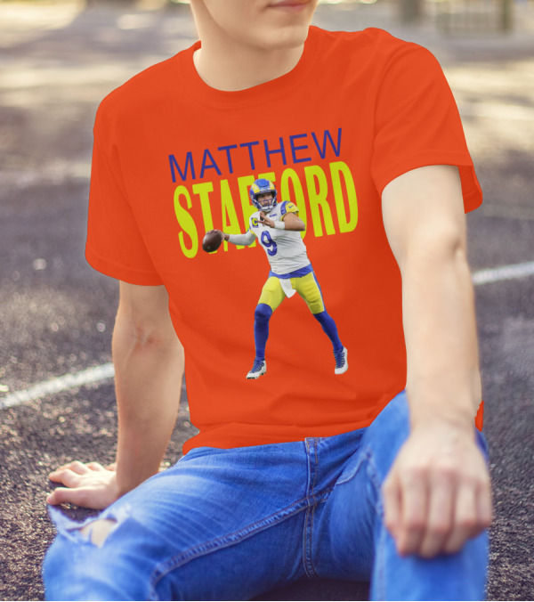 Matthew Stafford Rams Quarterback NFL Football Action T-Shirt