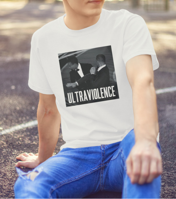 Ultraviolence He Hit Me And It Felt Like A Kiss Black And White Iconic Moment T-Shirt