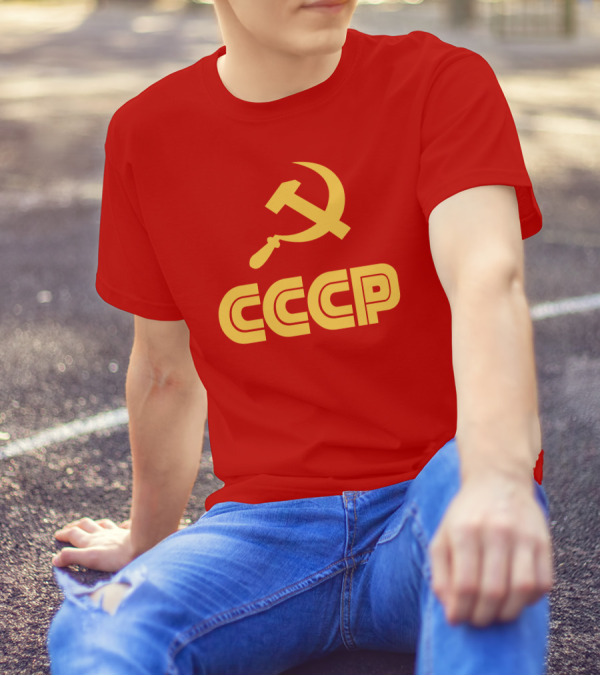 Schotthappens CCCP Soviet Hammer And Sickle Red T-Shirt
