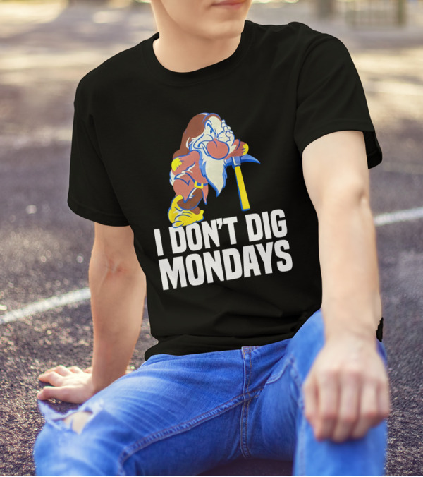 Grumpy I Don’t Dig Mondays Dwarf With Pickaxe T-Shirt