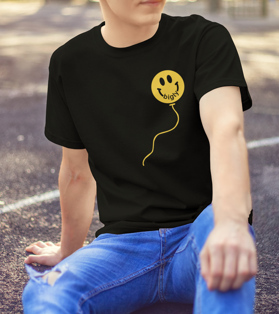 Bigly Smiley Face Balloon T-Shirt