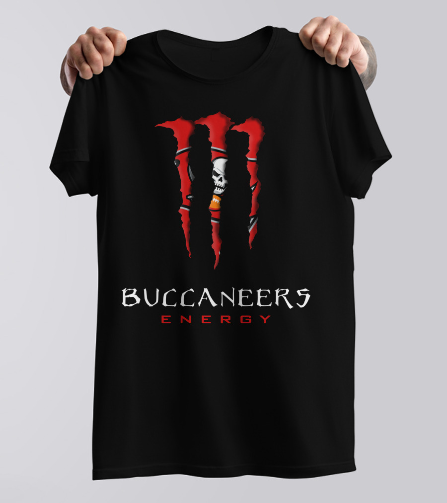 Buccaneers Energy Skull Claw Marks T-Shirt