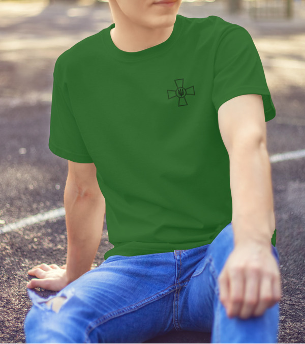 President Wearing Ukrainian Armed Forces Badge On Green Background T-Shirt