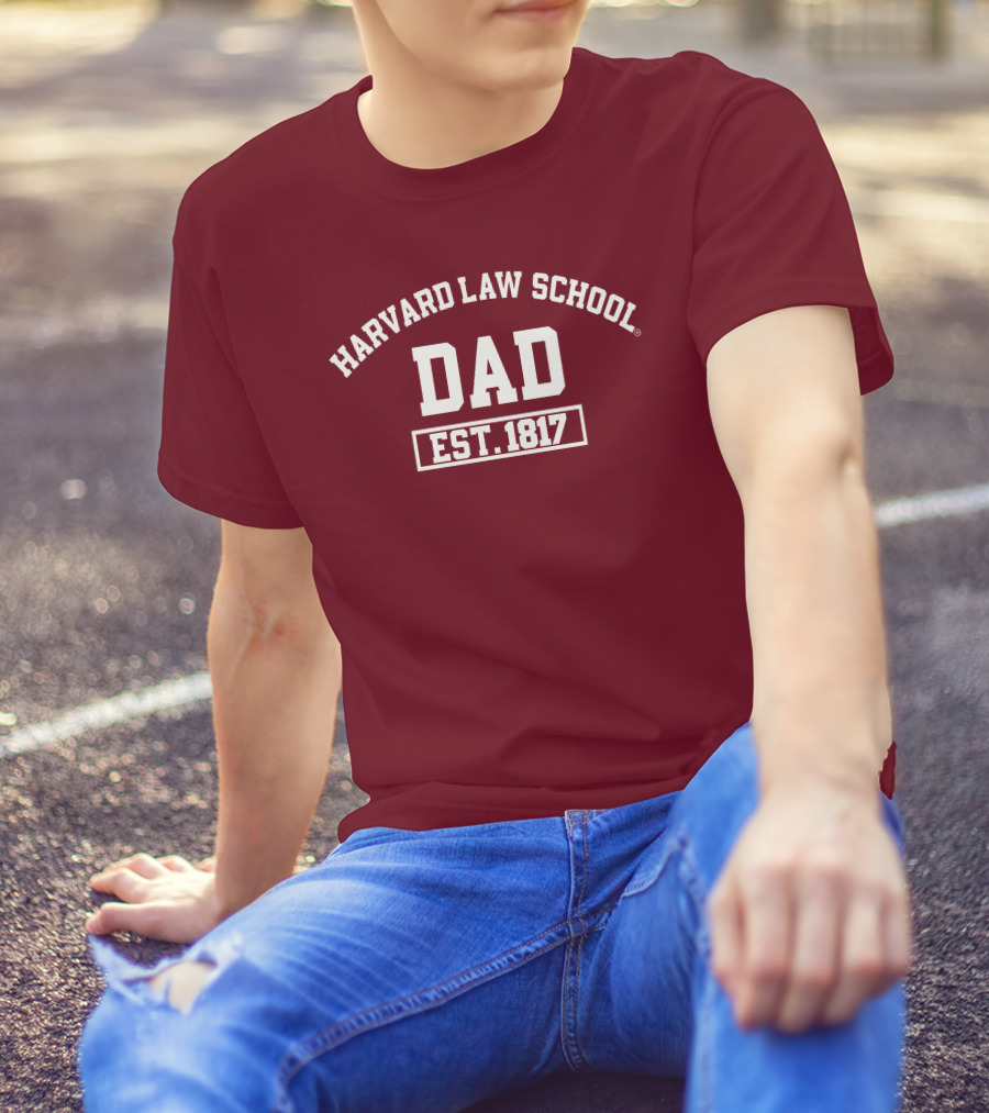 Harvard Law School Dad Est 1817 Aiden Thomas T-Shirt