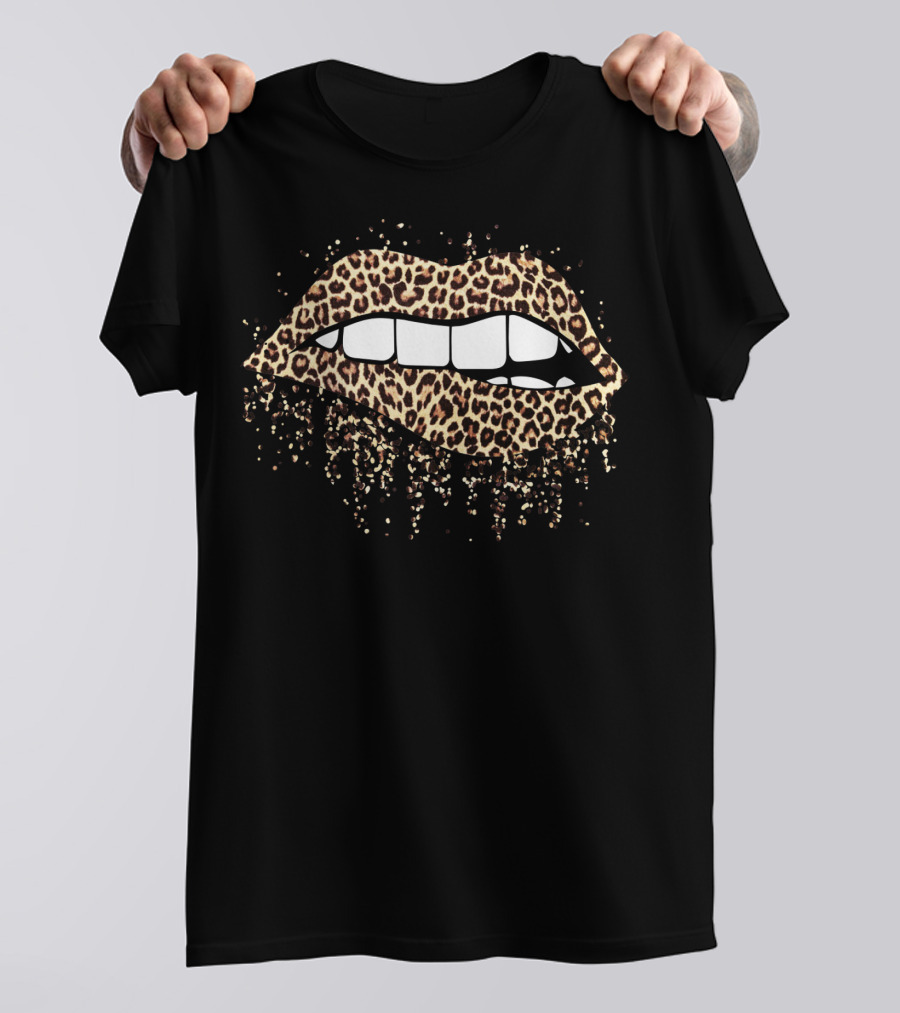 Cool Leopard Print Lips Bite Kiss Me Cheetah T-Shirt