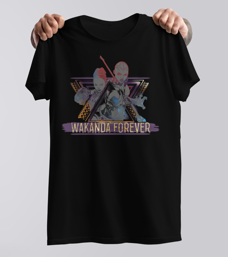 Marvel Wakanda Forever Black Panther Trio Gleam Group Shot T-Shirt