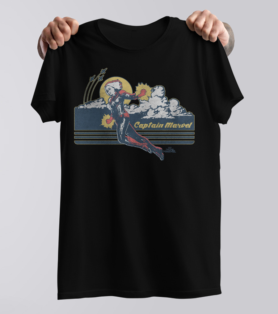 Marvel Captain Marvel Clouds Vintage Retro Flight T-Shirt