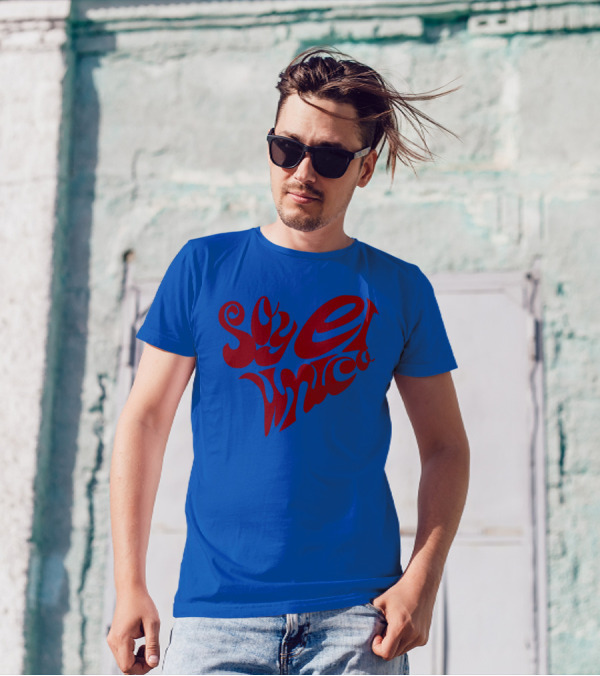 Lumbre Music Merch Soy El Unico Heart Shaped T-Shirt