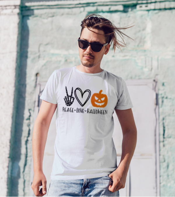 Peace Love Halloween Skeleton Hand Heart Pumpkin T-Shirt