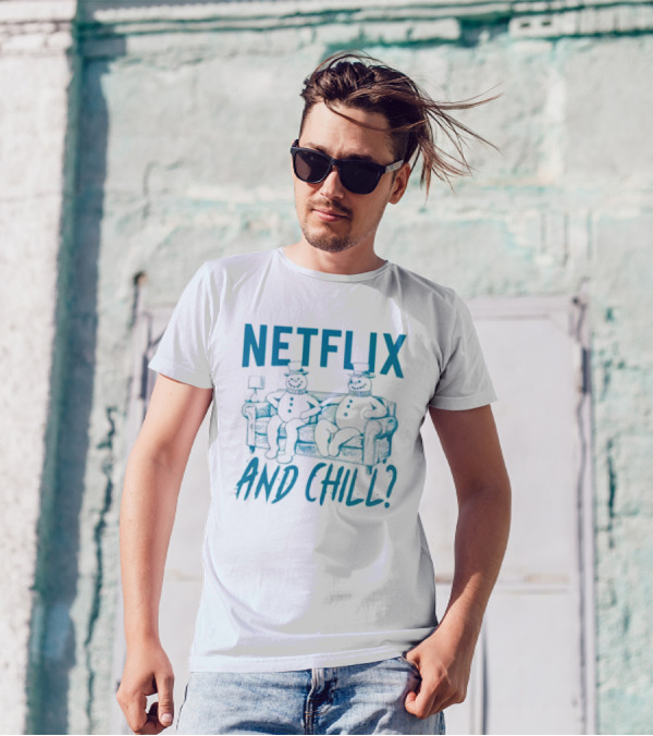 Netflix And Chill Snowman Couch Scene T-Shirt