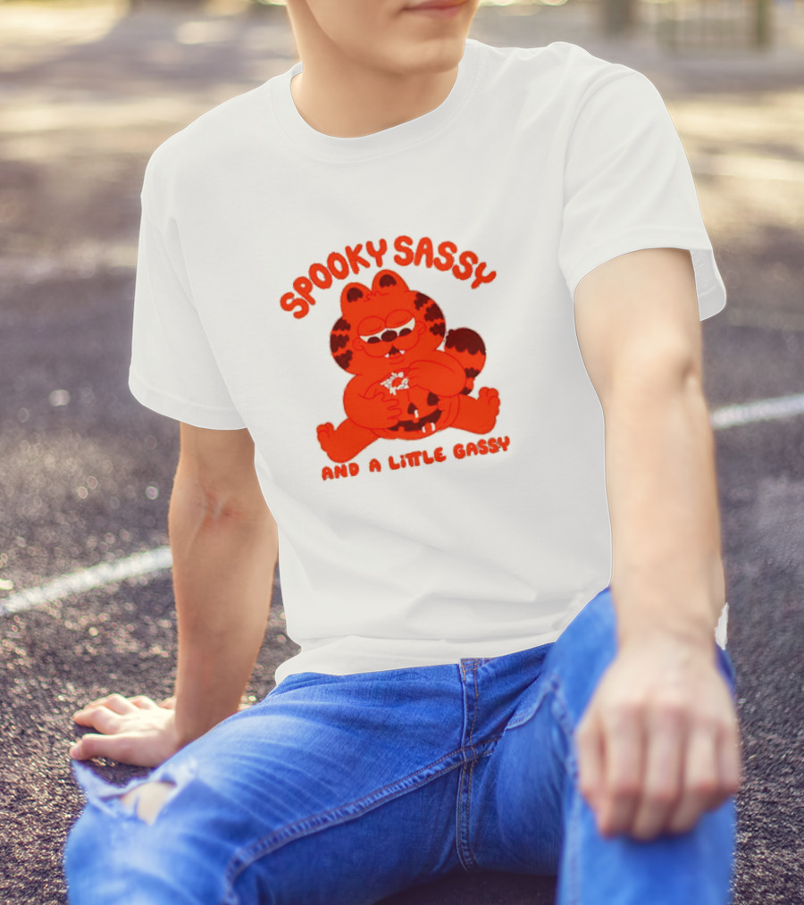Spooky Sassy And A Little Gassy Halloween Cat Eating Candy T-Shirt