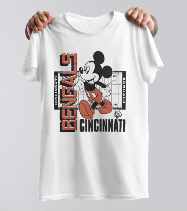 Junkfood X NFL Bengals Mickey Cincinnati Football Field Vintage T-Shirt