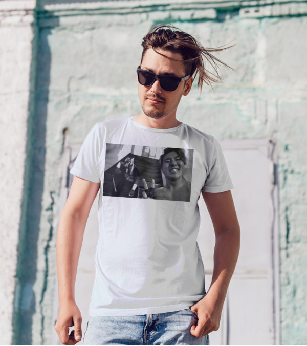 Master Wato El Desperado Peace Sign Selfie Stairs T-Shirt