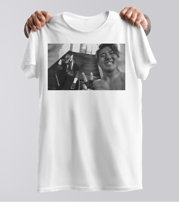 Master Wato El Desperado Peace Sign Selfie Stairs T-Shirt