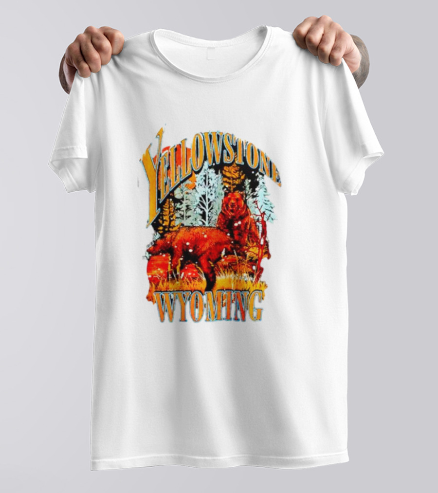 Yellowstone Wyoming Bears Wildlife Scenery T-Shirt