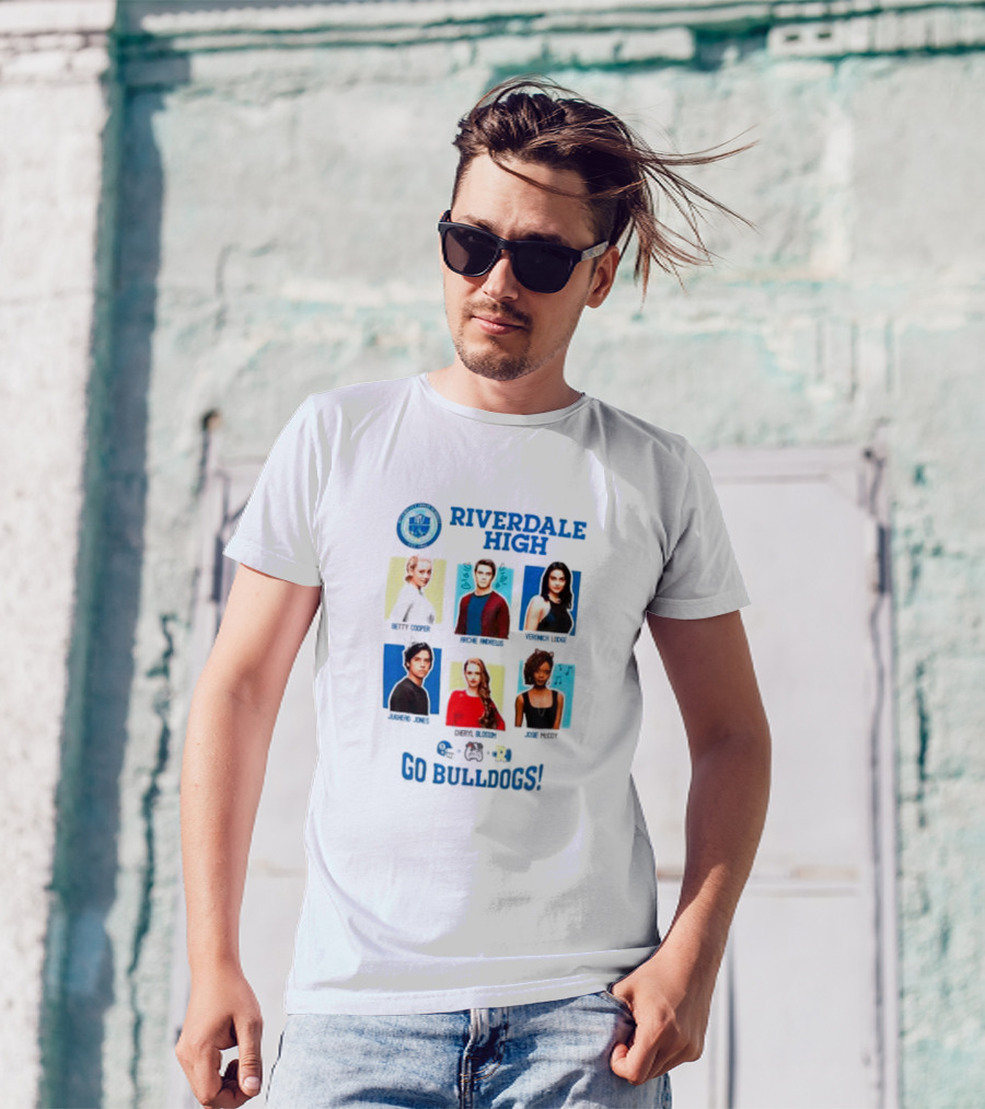 Riverdale High Yearbook Photos Archie Betty Veronica Jughead Cheryl Josie Go Bulldogs T-Shirt