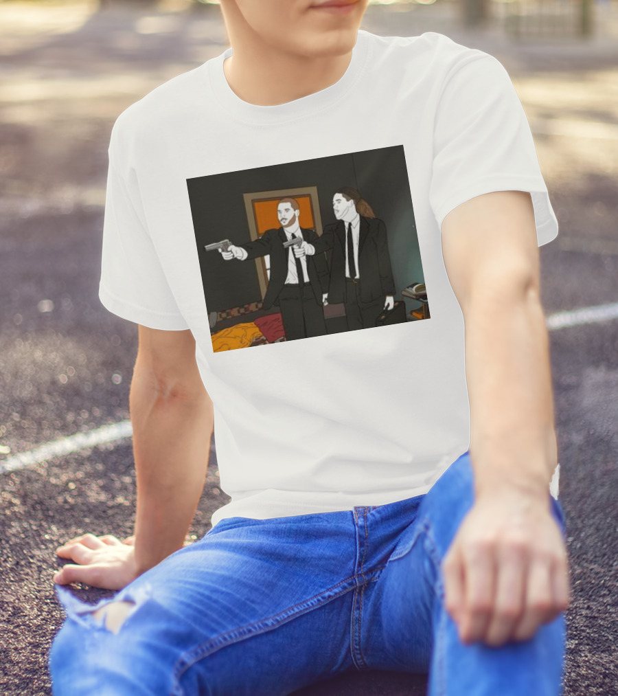 Pulp Fiction Bosa And Youn Duo With Guns Scene T-Shirt