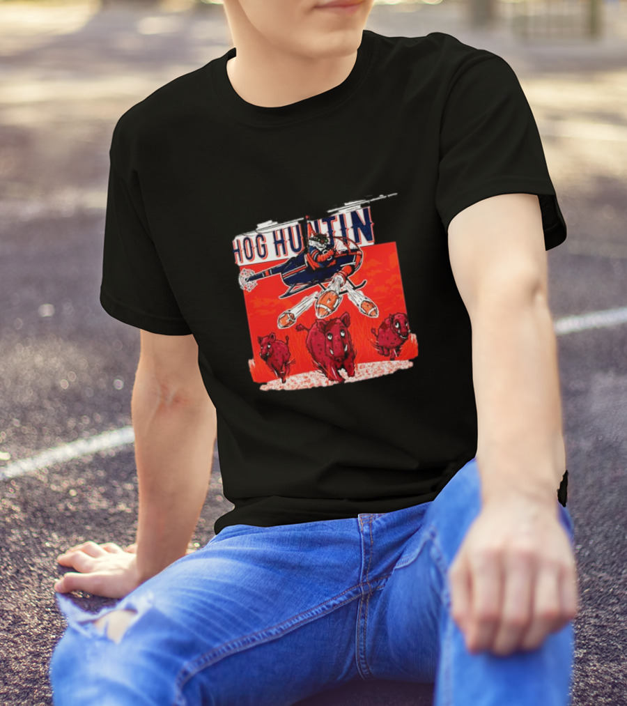 Auburn Tigers Hog Huntin Vs. Arkansas Razorbacks Football Showdown T-Shirt