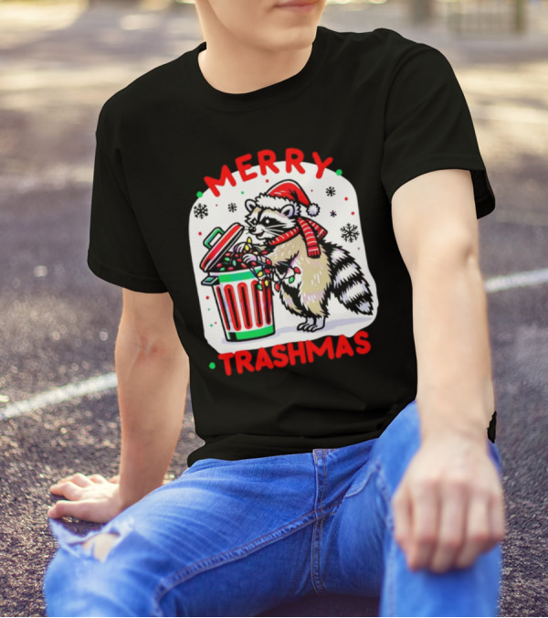 Merry Trashmas Raccoon Santa With Christmas Lights T-Shirt