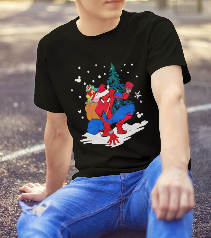 Spiderman Santa Christmas Tree Snow Presents T-Shirt