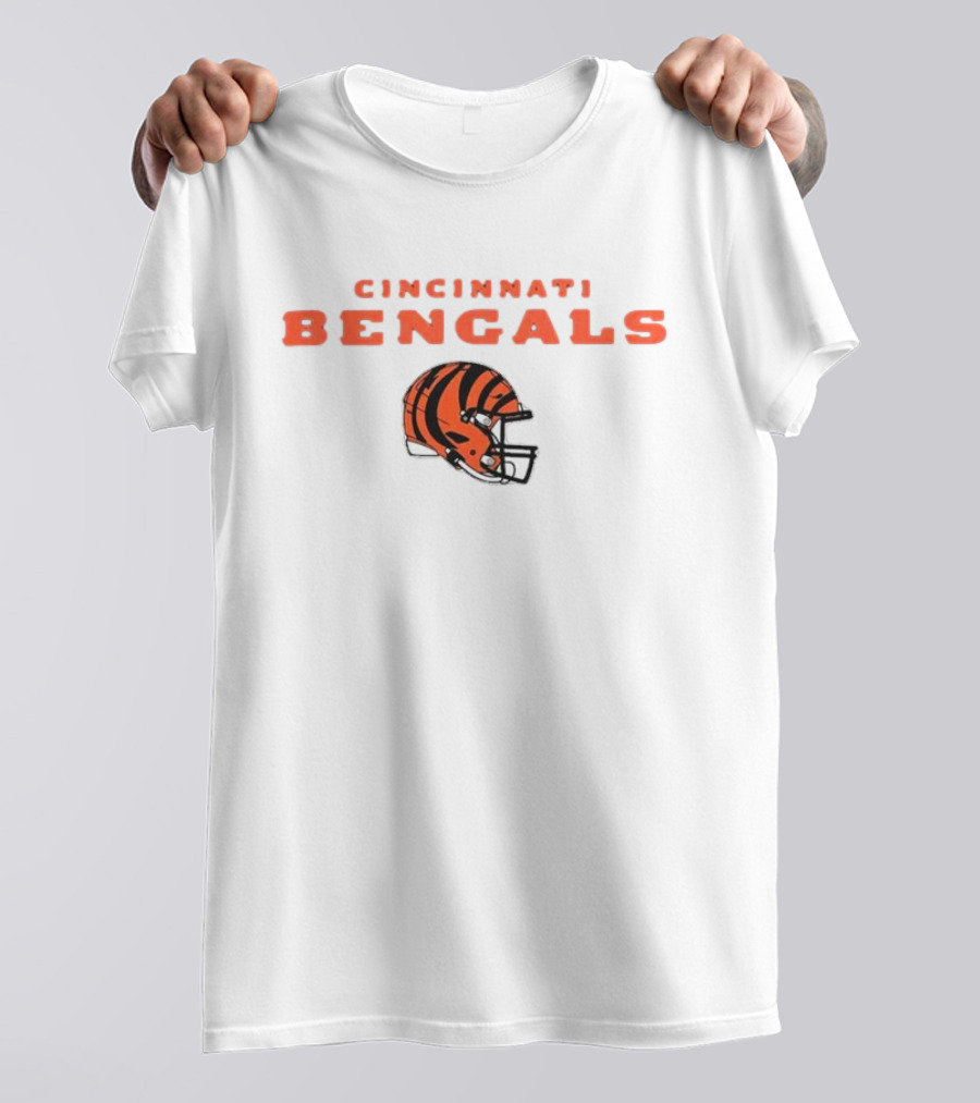 Logan Wilson Cincinnati Bengals 55 Number Helmet T-Shirt
