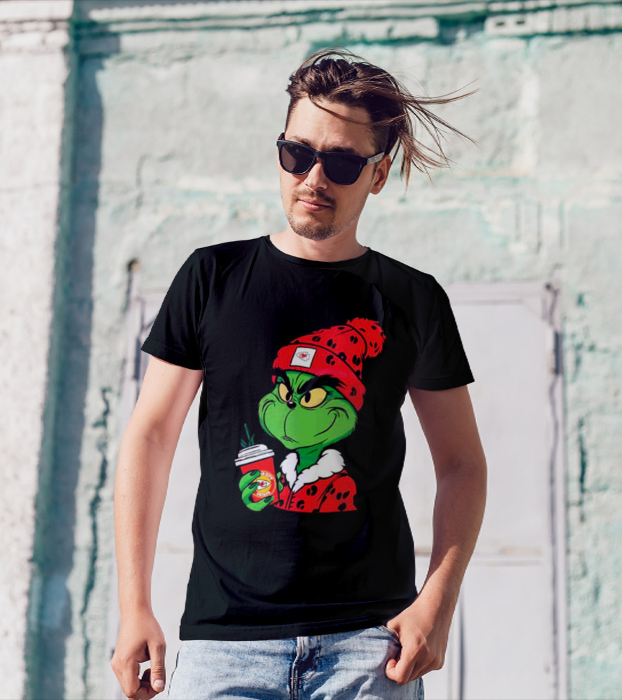 Grinch Leopard Kansas City Chiefs Coffee Beanie T-Shirt