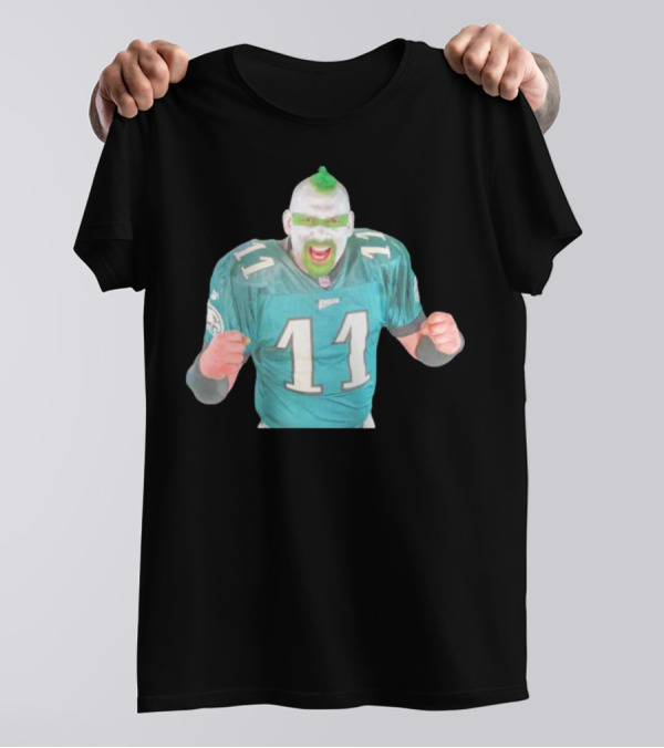 Jamie Pagliei The Philly Sports Fanatic In Eagles Jersey 11 T-Shirt