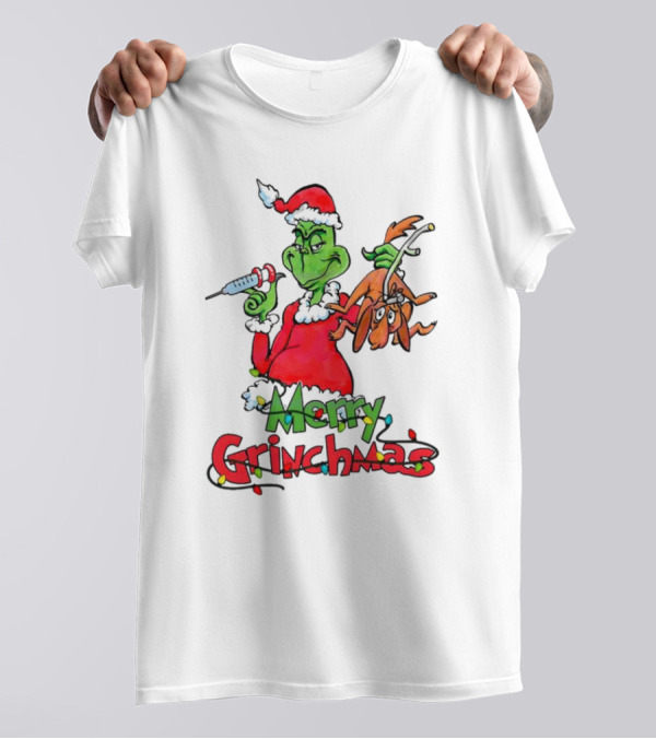 Merry Grinchmas Nurse Christmas Grinch With Syringe And Reindeer Dog T-Shirt