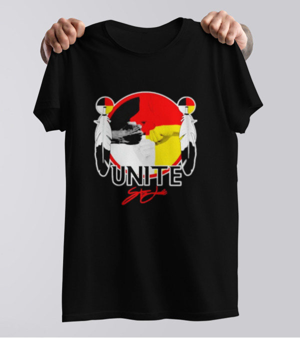 UNITE Style Native American Feathers Colorful Unity T-Shirt