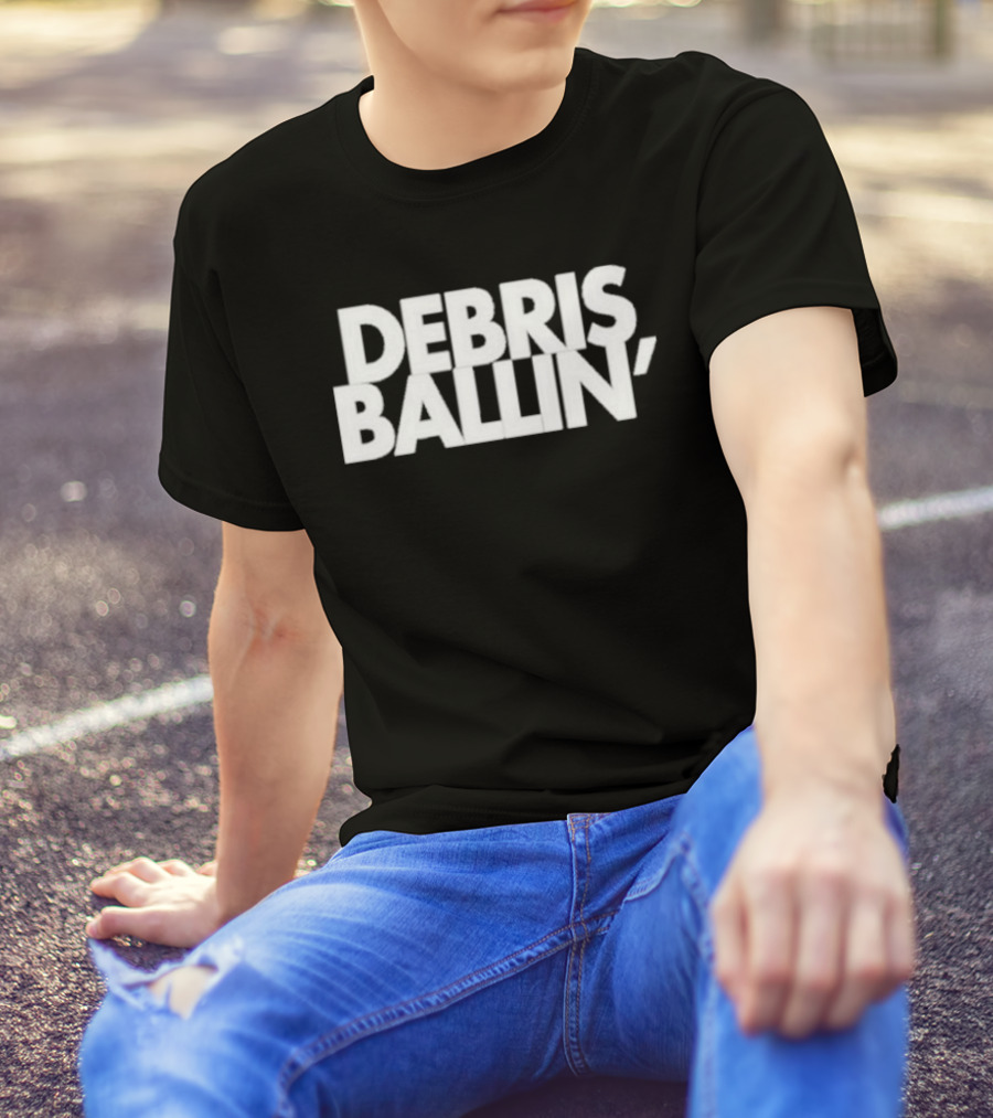 Debris Ballin' Bold Textual T-Shirt
