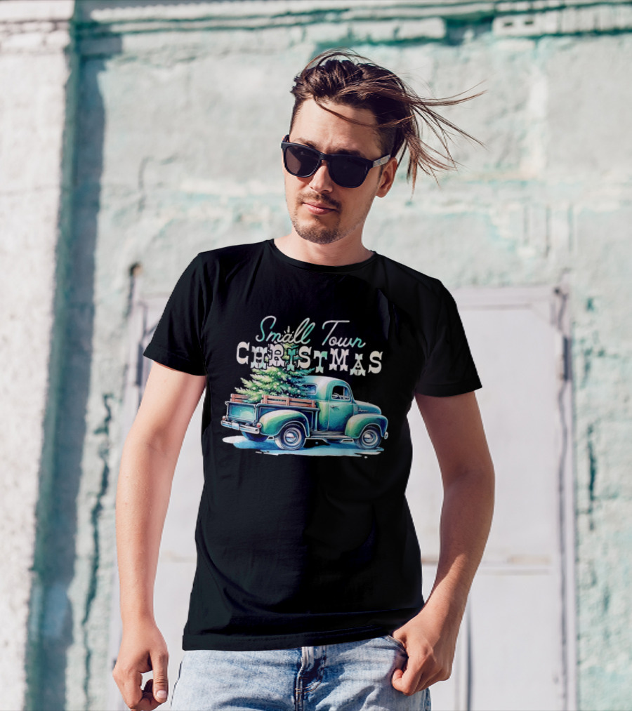 Small Town Christmas Vintage Truck And Tree T-Shirt