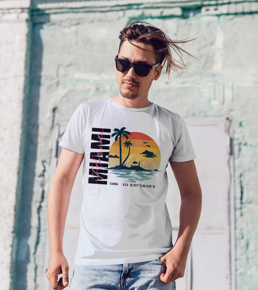 MIAMI FLORIDA U.S.A. 25.7617° N, 80.1918° W Sunset Palms Birds T-Shirt