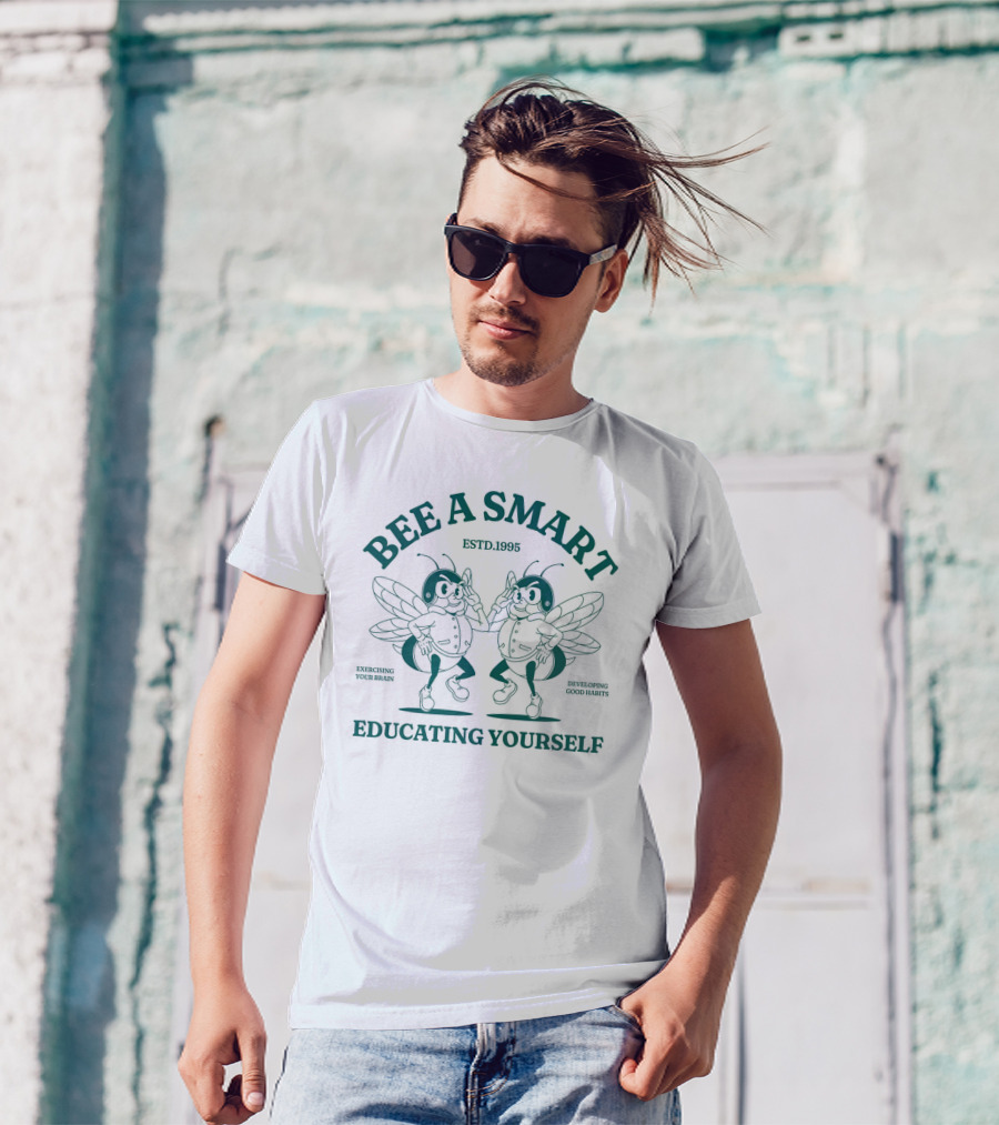 Bee A Smart Educating Yourself Estd. 1995 Exercising Your Brain Developing Good Habits T-Shirt