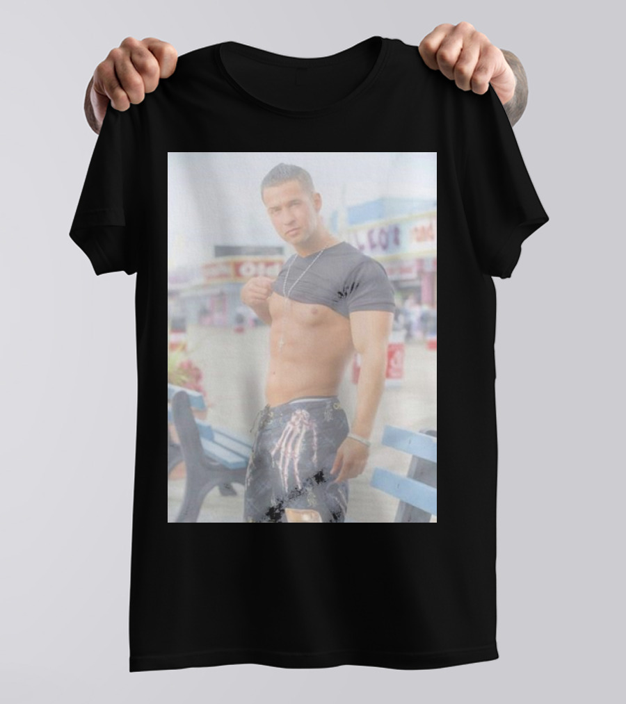 Jersey Shore Mike Sorrentino Style Boardwalk Photo T-Shirt