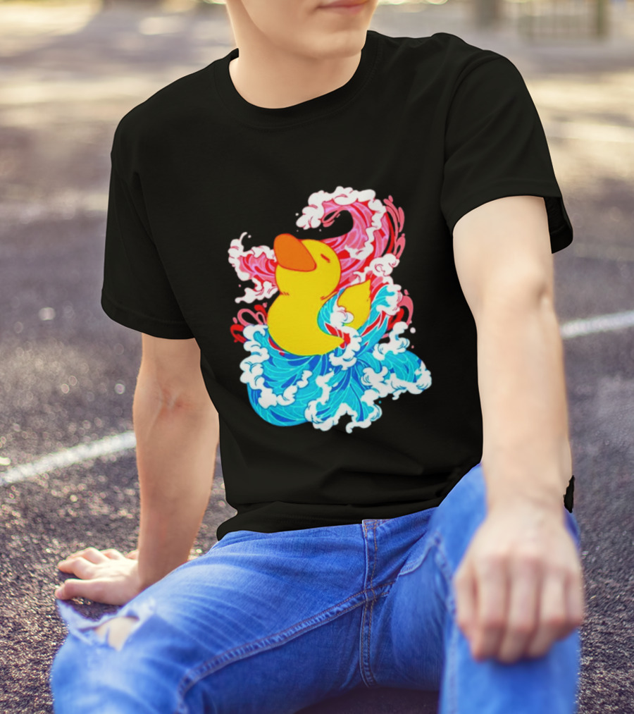 39Daph Duck Waves Red Blue T-Shirt
