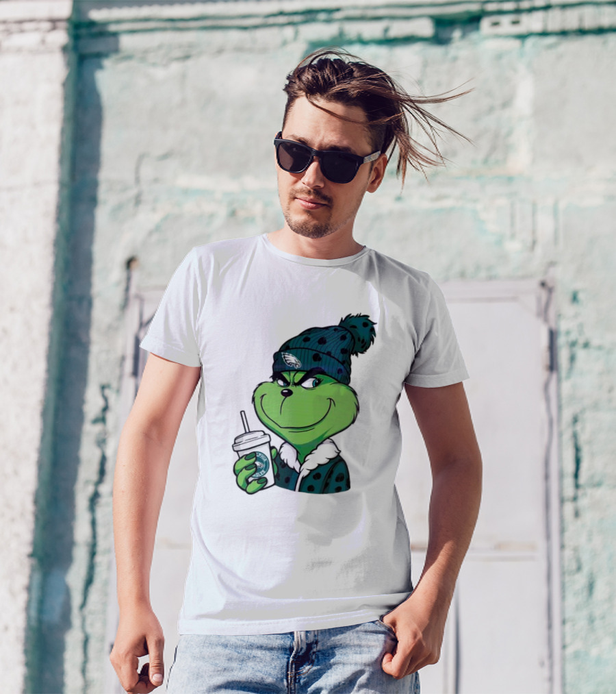 Grinch Holding Cup Wearing Philadelphia Eagles Beanie T-Shirt
